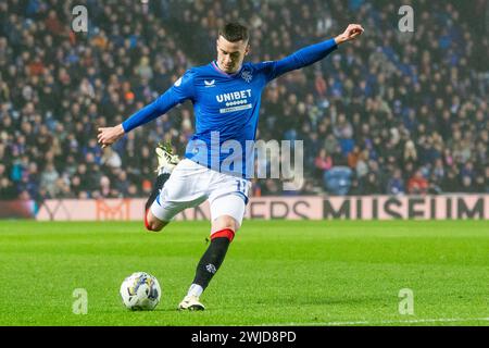 Glasgow, Royaume-Uni. 14 février 2024. Les Rangers FC affrontent Ross County au stade Ibrox de Glasgow, en Écosse, dans un match reporté le 27 décembre 2023, à cause de la neige. Les Rangers sont actuellement à 3 points derrière le Celtic FC qui est au sommet de la Ligue écossaise et une victoire des Rangers par 3 buts ou plus les placerait en première place. Crédit : Findlay/Alamy Live News Banque D'Images