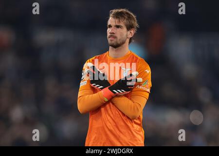 Rome, Italie. 14 février 2024. Ivan Provedel de SS Lazio réagit après que son coéquipier Ciro immobile de SS Lazio ait marqué un penalty pour donner aux hôtes une avance de 1-0 lors du match de l'UEFA Champions League à Olimpico, Rome. Le crédit photo devrait se lire : Jonathan Moscrop/Sportimage crédit : Sportimage Ltd/Alamy Live News Banque D'Images