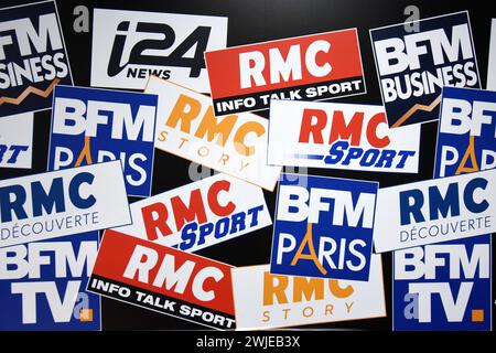 Logos des chaînes de télévision du Groupe Altice. I24 News, BFM TV, BFM Business, RMC Sport, RMC Decouverte, BFM Paris, RMC Story, RMC Info Talk Sport Banque D'Images