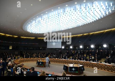 Bruxelles, Belgique. 15 février 2024. Réunion des ministres de la Défense de l'OTAN lors d'une réunion de deux jours des ministres de la Défense de l'Alliance au siège de l'OTAN à Bruxelles, Belgique, le 15 février 2024. Crédit : ALEXANDROS MICHAILIDIS/Alamy Live News Banque D'Images