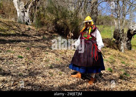 Masque de Samede (Paderne, A Coruña) dans la réunion de Vilariño de Conso, Ourense, Espagne Banque D'Images