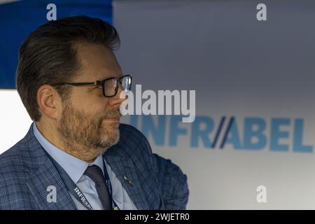 Dilbeek, Belgique. 15 février 2024. Benoit Gilson, PDG d’Infrabel, photographié lors de la présentation de deux nouveaux systèmes de sécurité de la société d’infrastructure ferroviaire Infrabel, le jeudi 15 février 2024, à Groot-Bijgaarden, Dilbeek. BELGA PHOTO NICOLAS MAETERLINCK crédit : Belga News Agency/Alamy Live News Banque D'Images