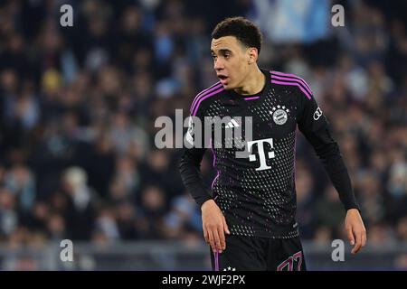 Jamal Musiala du Bayern Munchen lors du match de football de la Ligue des Champions entre le SS Lazio et le FC Bayern Munchen au stade Olimpico à Rome (Italie), le 14 février 2024. Banque D'Images