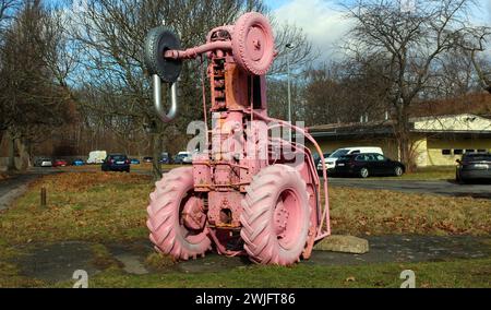 Le premier monument punk, par le sculpteur David Cerny, pour le groupe de punk Visaci zamek (Padlock), ressemble à un kiosque qui s'appelait autrefois Stand at John Banque D'Images