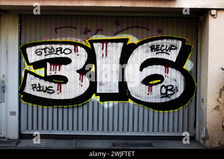 Marseille, France. 13 février 2024. Samuel Cassar/le Pictorium - graffitis 5eme - Marseille - 13/02/2024 - France/Bouches-du-Rhône/Marseille - Graffiti dans le 5ème arrondissement de Marseille crédit : LE PICTORIUM/Alamy Live News Banque D'Images