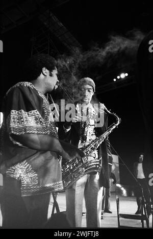 Philippe gras / le Pictorium - Sun Ra en scène. - 20/07/2013 - France / Ile-de-France (région) / Seine Saint Denis - Sun Ra Arkestra, Fête de l'humanité, 8 septembre 1973 Banque D'Images