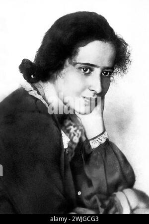 Hannah Arendt. Portrait de la théoricienne politique américaine d'origine allemande, Hannah Arendt (Johanna Arendt, 1906-1975), en 1924 Banque D'Images