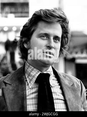 Michael Douglas. Portrait de l'acteur et producteur américain, Michael Kirk Douglas (né en 1944), publicité de la série télévisée, les rues de San Francisco, vers 1975 Banque D'Images