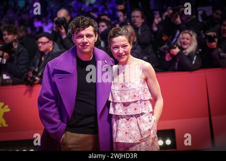 74. Internationale Filmfestspiele Berlin Festivaleröffnung Hannah Herzsprung und Christian Friedel Festivaleröffnung und Premiere Small Things Like These / Kleine Dinge wie diese auf der Berlinale 2024 / 74. Internationale Filmfestspiele Berlin im Berlinale Palast à Berlin *** 74 Festival international du film de Berlin ouverture du Festival Hannah Herzsprung et Christian Friedel ouverture et première de petites choses comme ces petites choses comme celles-ci au Festival international du film de Berlin à la Berlinale 2024 74 au Berlinale Palast à Berlin Copyright : xEventpressxFuhrx Banque D'Images