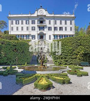 Fontaine, jardin botanique, Villa Carlotta, sur le lac de Côme, Tremezzo, lac de Côme, Lombardie, Italie Banque D'Images