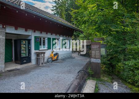 Entrée au monument naturel de la gorge de Rappenloch, Dornbirner Ach, Dornbirn, Bregenzerwald, Autriche Banque D'Images