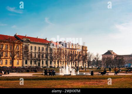 Parc King Tomislav en face de la gare centrale, Zagreb, Croatie. Banque D'Images