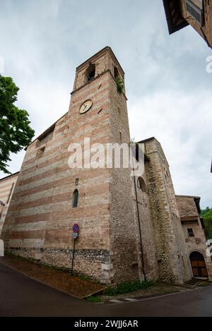 Église San Domenico - Spoleto - Italie Banque D'Images