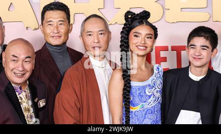 HOLLYWOOD, LOS ANGELES, CALIFORNIE, États-Unis - 15 FÉVRIER : Lim Kay Siu, Daniel Dae Kim, Ken Leung, Kiawentiio Tarbell et Gordon Cormier arrivent à la première mondiale de 'Avatar: la dernière saison 1 des Airbender s'est tenue au Egyptian Theatre Hollywood le 15 février 2024 à Hollywood, Los Angeles, Californie, États-Unis. (Photo de Xavier Collin/image Press Agency) Banque D'Images