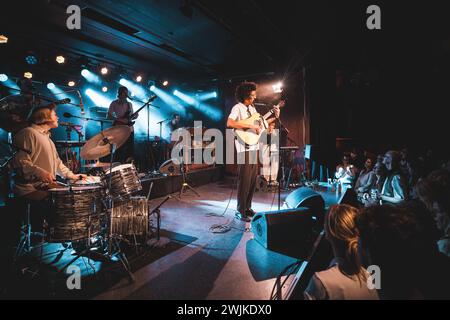 Copenhague, Danemark. 15 février 2024. La chanteuse, compositrice et musicienne norvégienne Beharie donne un concert à VEGA à Copenhague. (Crédit photo : Gonzales photo/Alamy Live News Banque D'Images