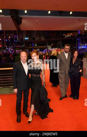 Christian Berkel und Andrea Sawatzki auf dem Roten Teppich BEI der Eroeffnung der Berlinale im Berlinale Palast. Pressekonferenz *** Christian Berkel et Andrea Sawatzki sur le tapis rouge à l'ouverture de la Berlinale dans la conférence de presse Berlinale Palast Banque D'Images