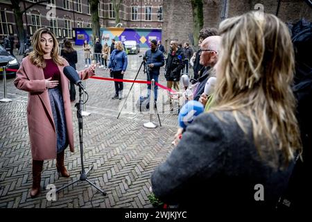 LA HAYE - Ministre sortant de la Justice et de la sécurité Dilan Yeşilgöz-Zegerius au Binnenhof. Les ministres ont assisté à la réunion hebdomadaire du Cabinet. ANP ROBIN UTRECHT pays-bas Out - belgique Out Banque D'Images