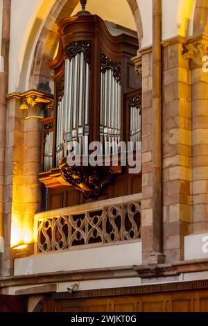 Intérieur de Église Thomas à Strasbourg, France Banque D'Images