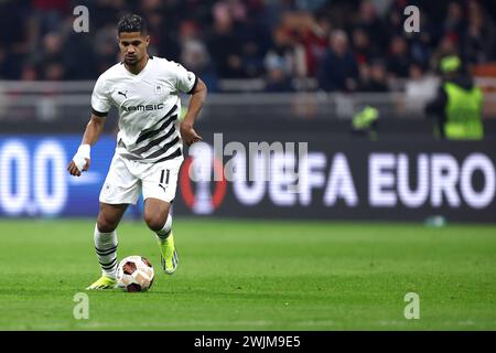 Milan, Italie. 15 février 2024. Ludovic Blas du stade Rennais FC en action lors du match de première partie des éliminatoires de l'UEFA Europa League entre l'AC Milan et le stade Rennais FC au Stadio Giuseppe Meazza le 15 février 2024 à Milan, Italie . Crédit : Marco Canoniero/Alamy Live News Banque D'Images