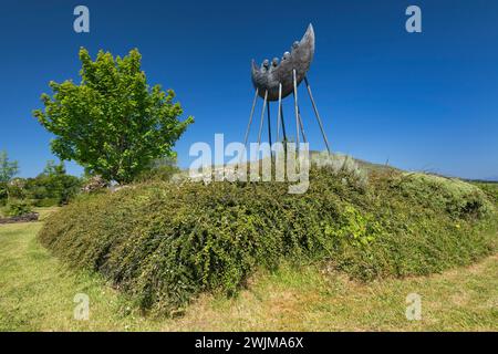 Irlande, County Kerry, Iveragh Peninsula, Ring of Kerry, Cahersiveen, Saint Brendan le navigateur Monument ou sculpture. Banque D'Images