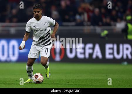 Milan, Italie. 15 février 2024. Ludovic Blas du stade Rennais FC en action lors du match de play-off de l'UEFA Europa League entre l'AC Milan et le stade Rennais FC au Stadio Giuseppe Meazza le 15 février 2024 à Milan, Italie . Crédit : Marco Canoniero/Alamy Live News Banque D'Images