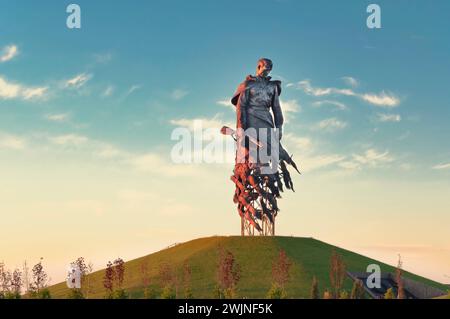 Russie. 16 juin 2021. Région de Tver. Rzhev - Monument aux guerres tombées pendant la seconde Guerre mondiale Banque D'Images