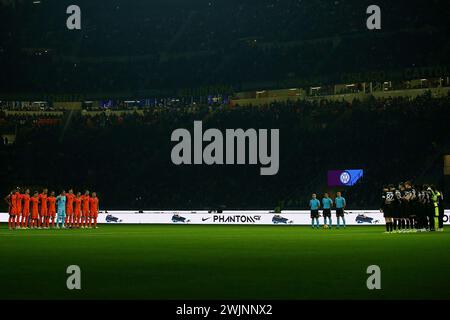 Milan, Italie. 06 janvier 2024. Foto Spada/LaPresse 16 febbraio 2024 - Milano, Italia - sport, calcio - Inter vs Salernitana - Campionato Italiano di calcio Serie A TIM 2023/2024 - Stadio San Siro. Nella foto : minuto di silenzio Febraury 16, 2024, 2024 Milan, Italie - sport, calcio - Inter vs Salernitana - Championnat Italien de football Serie A 2023/2024 - stade San Siro. Dans la photo : : minute de présence crédit : LaPresse/Alamy Live News Banque D'Images