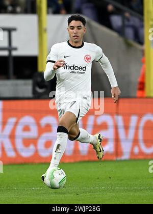 BRUXELLES - Omar Marmoush de l'Eintracht Francfort lors du match éliminatoire de l'UEFA Europa League opposant R. Union Sint Gillis et l'Eintracht Francfort au stade Lotto Park le 15 février 2024 à Bruxelles, Belgique. ANP | Hollandse Hoogte | GERRIT VAN COLOGNE Banque D'Images