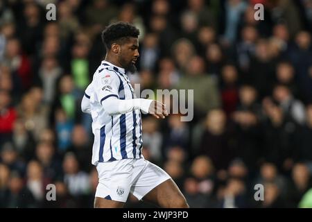 West Bromwich, Royaume-Uni. 16 février 2024. Cédric Kipré de West Bromwich Albion lors de l'EFL Sky Bet Championship match entre West Bromwich Albion et Southampton aux Hawthorns, West Bromwich, Angleterre le 16 février 2024. Photo de Stuart Leggett. Utilisation éditoriale uniquement, licence requise pour une utilisation commerciale. Aucune utilisation dans les Paris, les jeux ou les publications d'un club/ligue/joueur. Crédit : UK Sports pics Ltd/Alamy Live News Banque D'Images