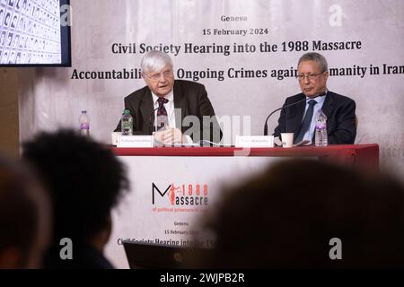 Genève, Suisse. 19 décembre 2023. Wolfgang Schomburg, ancien juge au Tribunal pénal international pour l'ex-Yougoslavie (TPIY) et au Tribunal pénal international pour le Rwanda (TPIR). À sa gauche, Tahar Boumedra, directeur de la justice pour les victimes du massacre de 1988 en Iran (JVMI) et ancien chef du Bureau des droits de l’homme des Nations Unies en Irak, s’exprimant lors d’une audience de la société civile sur le massacre de prisonniers politiques en 1988. Une audition de la société civile sur le massacre de prisonniers politiques de 1988, organisée par Justice pour les victimes du massacre de 1988 en Iran Banque D'Images