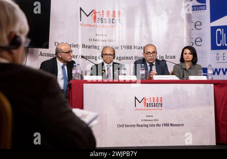 Genève, Suisse. 19 décembre 2023. À gauche, Mostafa Naderi, Reza Fallahi et Nasrullah Marandi, survivants du massacre de 1998 en Iran, et Azadeh Zabeti, modérateur de l'événement. Une audition de la société civile sur le massacre de prisonniers politiques de 1988, organisée par Justice pour les victimes du massacre de 1988 en Iran (JVMI), a eu lieu au Club de la presse de Genève. (Crédit image : © Siavosh Hosseini/SOPA images via ZUMA Press Wire) USAGE ÉDITORIAL SEULEMENT! Non destiné à UN USAGE commercial ! Banque D'Images