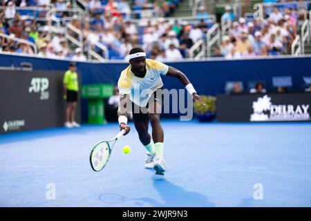 DELRAY BEACH, FL - 16 FÉVRIER : Frances Tiafoe des États-Unis en action pendant le huitième jour de l'Open de Delray Beach au Delray Beach Tennis Center le 16 février 2024. (Photo de Mauricio Paiz) crédit : Mauricio Paiz/Alamy Live News Banque D'Images