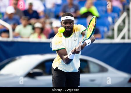 DELRAY BEACH, FL - 16 FÉVRIER : Frances Tiafoe des États-Unis en action pendant le huitième jour de l'Open de Delray Beach au Delray Beach Tennis Center le 16 février 2024. (Photo de Mauricio Paiz) crédit : Mauricio Paiz/Alamy Live News Banque D'Images