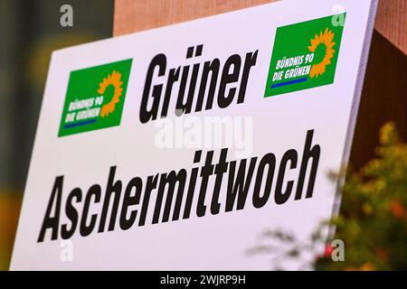 GER, Politischer Aschermittwoch der Grünen im Allgäu / 14.02.2024, Kurhaus Fiskina, Fischen, GER, Politischer Aschermittwoch der Grünen im Allgäu, im Bild Gruener Aschermittwoch, Symbolfoto *** GER, mercredi des cendres politiques des Verts dans le Allgäu 14 02 2024, Kurhaus Fiskina, Fischen, GER, mercredi des cendres politiques des Verts dans le Allgäu, dans l'image Gruener Aschermittwoch, photo symbolique nordphoto GmbHxHafner nph00200 Banque D'Images