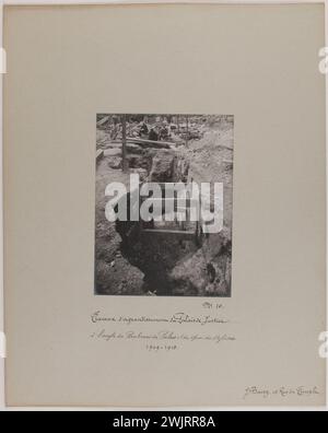 Barry, Jean. N°10 / travaux des agrandissements du Palais de Justice / a l'angle du boulevard du Palais et du quai des Orfèvres / 1909-1910. Travaux d'agrandissement du palais de justice à l'angle du boulevard du Palais et du quai des Orfèvres, 4ème arrondissement, Paris. Tirage au bromure de gélatino-argent. Entre 1909 et 1910. Paris, musée Carnavalet. 123818-13 Banque D'Images