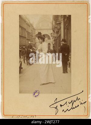 Portrait de l'actrice Réjane (Gabrielle Réju, Lady Porel dit), (1856-1920). Photographie de Joseph Trimoli. 1856-1920. Paris, musée Carnavalet. 99317-20 ACTRICE Banque D'Images