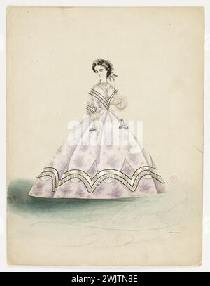 Charles Pilatte pour la maison Ghys. Modèle-figure pour couturière. Robe de ville lilas blanche et noire, avec boutures volantes plissées, tresse noire formant une frise sur le corsage, les manches, les poches et le bas de la jupe, modèle Madame Ghys. Aquarelle sur carton. 1860-1870. Galliera, musée de la mode de la ville de Paris. 37831-12 acut, aquarelle sur carton, jupe basse, féminin, piqûre, tresse noire, jeune femme, lilas blanc et noir, ghys maison, poignée, modèle féminin, modèle féminin, poche, pour couturière, robe de ville, second empire , pliage pliant Banque D'Images