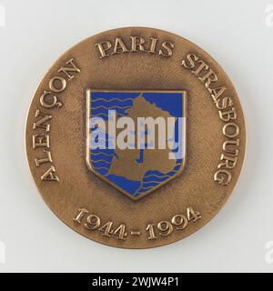 Ballard. Médaille de remise du cinquantième anniversaire de la libération de la France. Bronze, résine, 1994. Musée général Leclerc de Hauteclocque et de la libération de Paris, Musée Jean Moulin. Banque D'Images