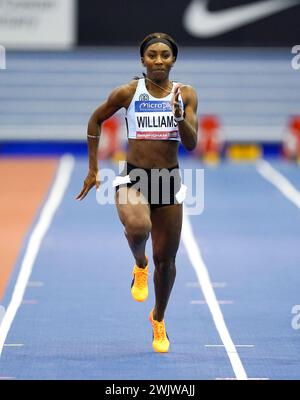 Bianca Williams remporte le 60m - Women Heat 3 lors de la première journée des Championnats d'athlétisme en salle Microplus UK 2024 à l'Utilita Arena, Birmingham. Date de la photo : samedi 17 février 2024. Banque D'Images