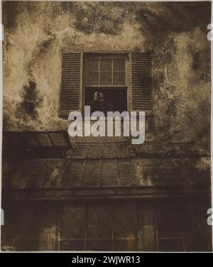 Auguste Vacquerie à la Marine fenêtre terrasse. 1853. Photographie d'Auguste Vacquerie (1819-1895). Paris, maison de Victor Hugo. 56436-1 écrivain français, vitrine, journaliste, Marine Terrace Banque D'Images