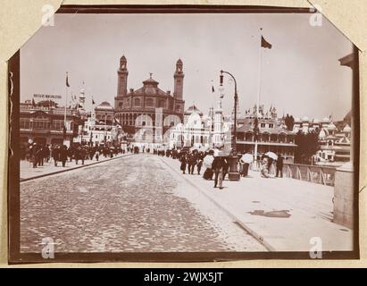 Anonyme. Album de l'exposition universelle de 1900. Trocadéro. 1900. Musée des Beaux-Arts de la ville de Paris, petit Palais. Année 1900, belle Epoque, exposition universelle 1900 Banque D'Images