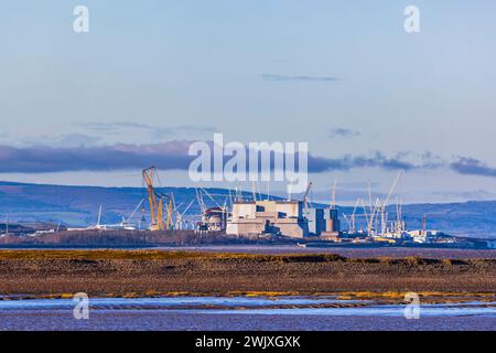 La construction de la nouvelle centrale nucléaire de Hinkley point C avec les anciennes Hinkley point A et B. Banque D'Images