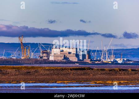 La construction de la nouvelle centrale nucléaire de Hinkley point C avec les anciennes Hinkley point A et B. Banque D'Images