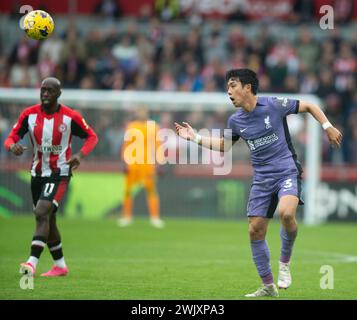 17 février 2024 ; Gtech Community Stadium, Brentford, Londres, Angleterre; premier League Football, Brentford contre Liverpool ; Wataru Endo de Liverpool Banque D'Images