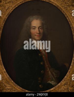 Largillierre, Nicolas de (1656-10-10-1746-03-20), portrait de Voltaire (1694-1778) en 1718, 1718. Huile sur toile. Musée Carnavalet, histoire de Paris. Voltaire (1694-1778) vers 1718. Le mannequin portant une perruque, enfile un gilet, un crop et un manteau décoré de gros boutons. Banque D'Images