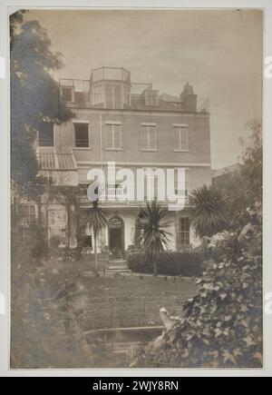 Anonyme, vue du jardin de la Maison Hauteville (titre factice), 1900. Maisons de Victor Hugo Paris - Guernesey. Banque D'Images