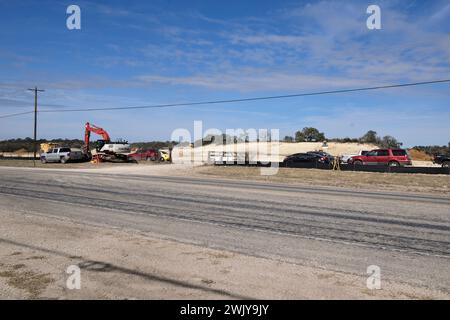 Nivellement du Texas Hill Country pour le développement de la densité urbaine dans le comté rural de Comal Texas. Banque D'Images