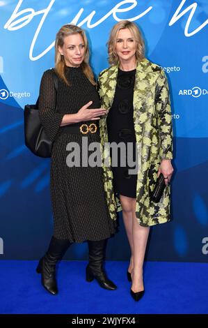 Michaela Kezele und Veronica Ferres BEI der ARD Blue Hour 2024 im Rahmen der Berlinale 2024 im Hotel Telegraphenamt. Berlin, 16.02.2024 *** Michaela Kezele et Veronica Ferres à l'ARD Blue Hour 2024 dans le cadre de la Berlinale 2024 à l'Hotel Telegraphenamt Berlin, 16 02 2024 Foto:XC.xNiehausx/xFuturexImagex Blue Hour 4405 Banque D'Images