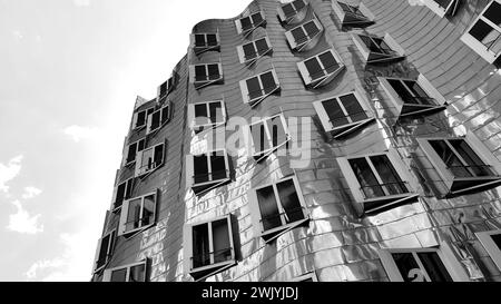 Gebäude von Frank Gehry am Landtag à Düsseldorf Banque D'Images