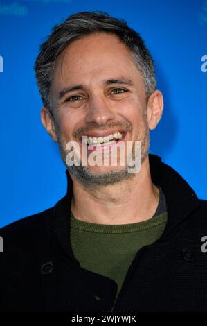 Gael Garcia Bernal beim Photocall zum Kinofilm Another end auf der Berlinale 2024 / 74. Internationale Filmfestspiele Berlin im Hotel Grand Hyatt. Berlin, 17.02.2024 *** Gael Garcia Bernal à l'appel photo pour le long métrage Another End au Berlinale 2024 74 Berlin International film Festival à l'Hôtel Grand Hyatt Berlin, 17 02 2024 Foto:Xn.xKubelkax/xFuturexImagex End 4231 Banque D'Images